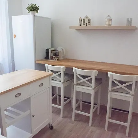 Maison La Pomposa アパート *