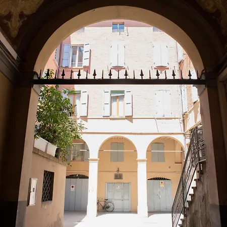 Maison La Pomposa * 모데나